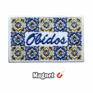 Emblema Magnético Bordado – Óbidos Azulejos (Amarelo e Azul) (Íman)