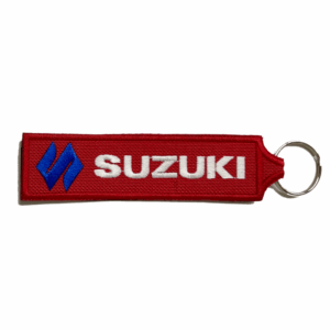 Llavero bordado Suzuki rojo