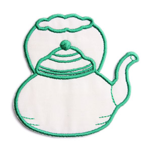 Emblemas Living Louça Chaleira Pequena Branca e Verde