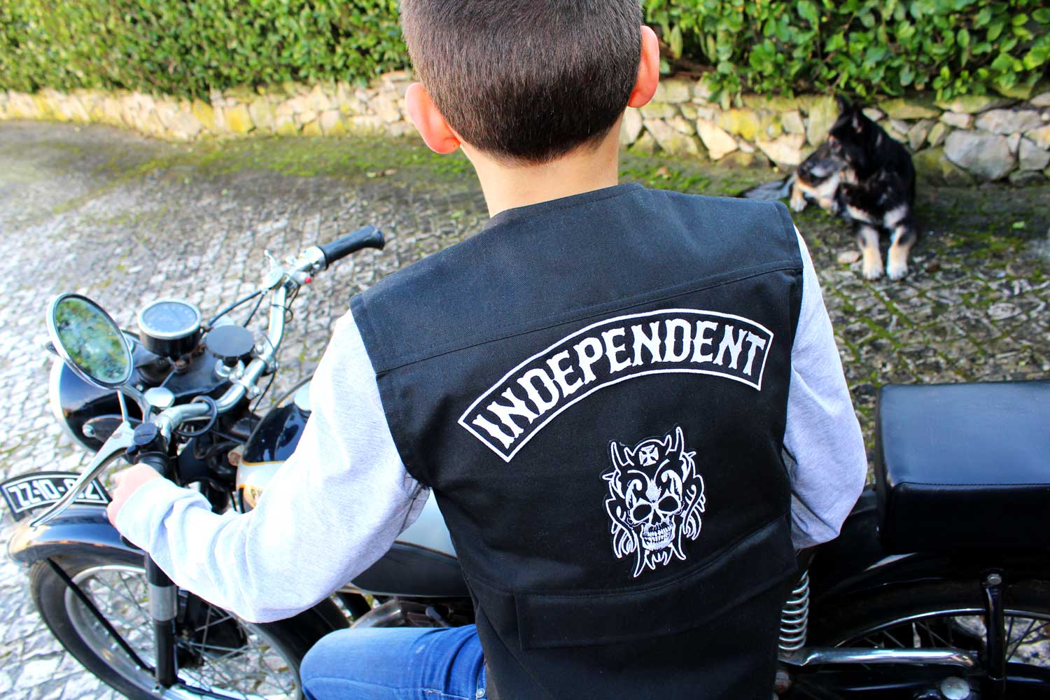 Colete Motard criança (em preto, sem personalização) - Imagem 7