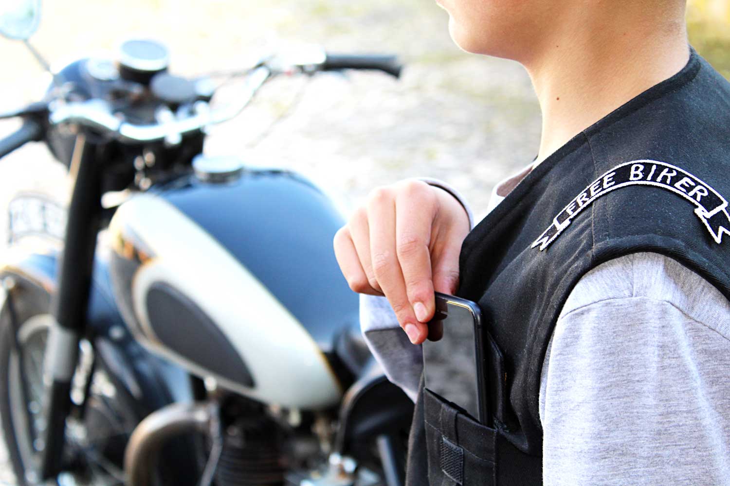 Colete Motard criança (em preto, sem personalização) - Imagem 11