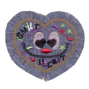 Emblema del corazón del niño vivo con cara