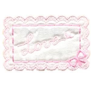 Emblema rosa de amor infantil vivo