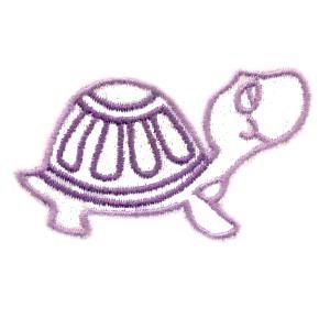 Insignia Living Niño Tortuga M Morado Esc.