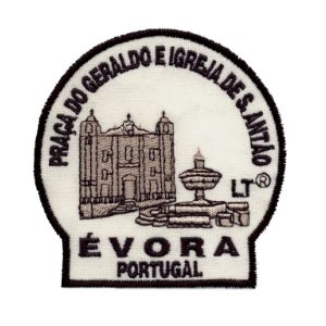 Monumento Emblema Local Plaza Évora Geraldo e Iglesia de Sto Antão